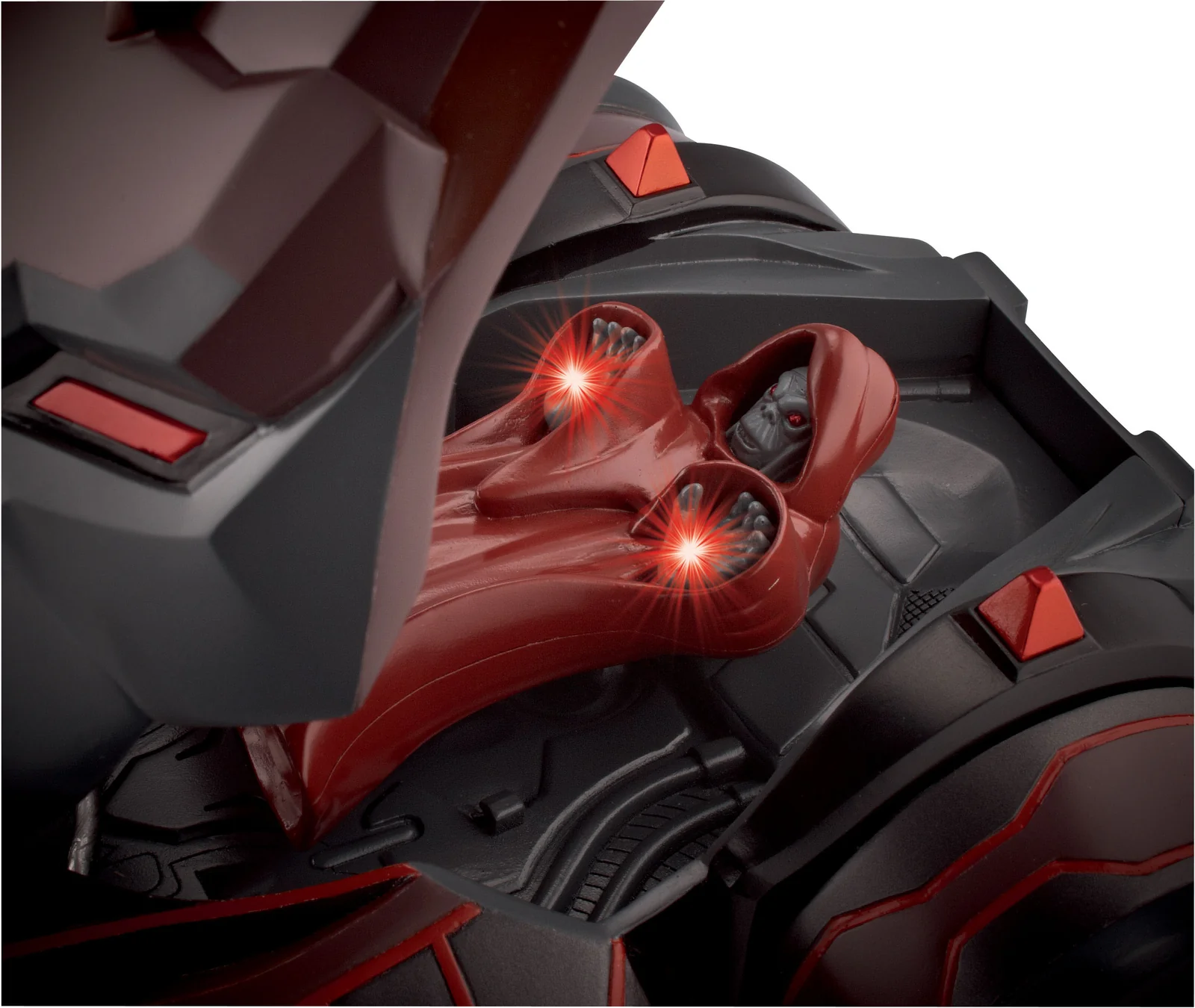 Bandai 4 inch Mumm-Ra Storm Charger