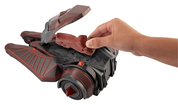 Bandai 4 inch Mumm-Ra Storm Charger