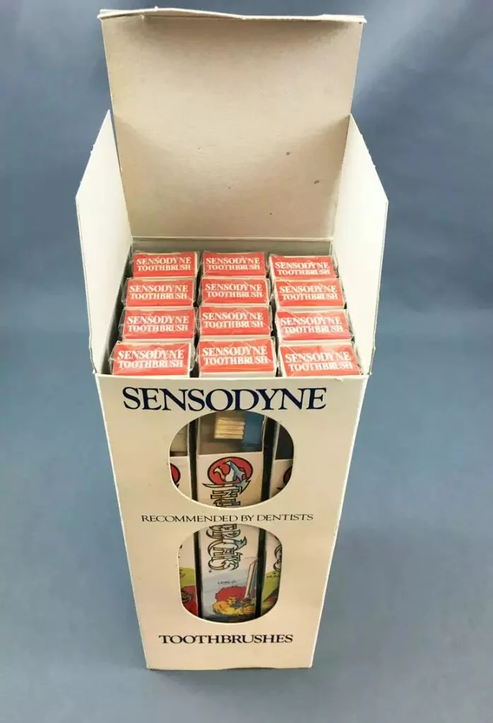 Sensodyne Toothbrush - Lion-O
