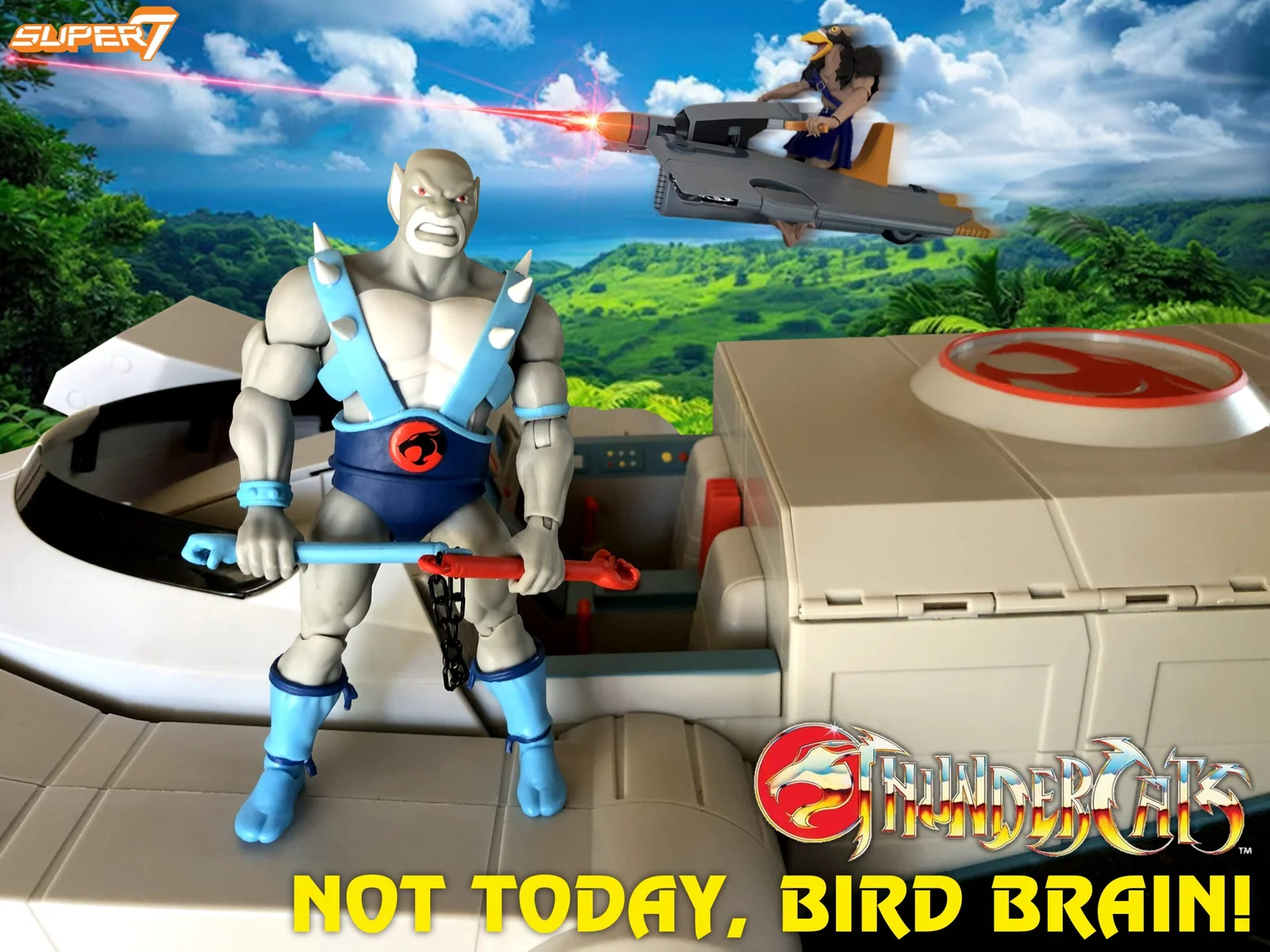 Toy Color Panthro firing the ThunderTank turret