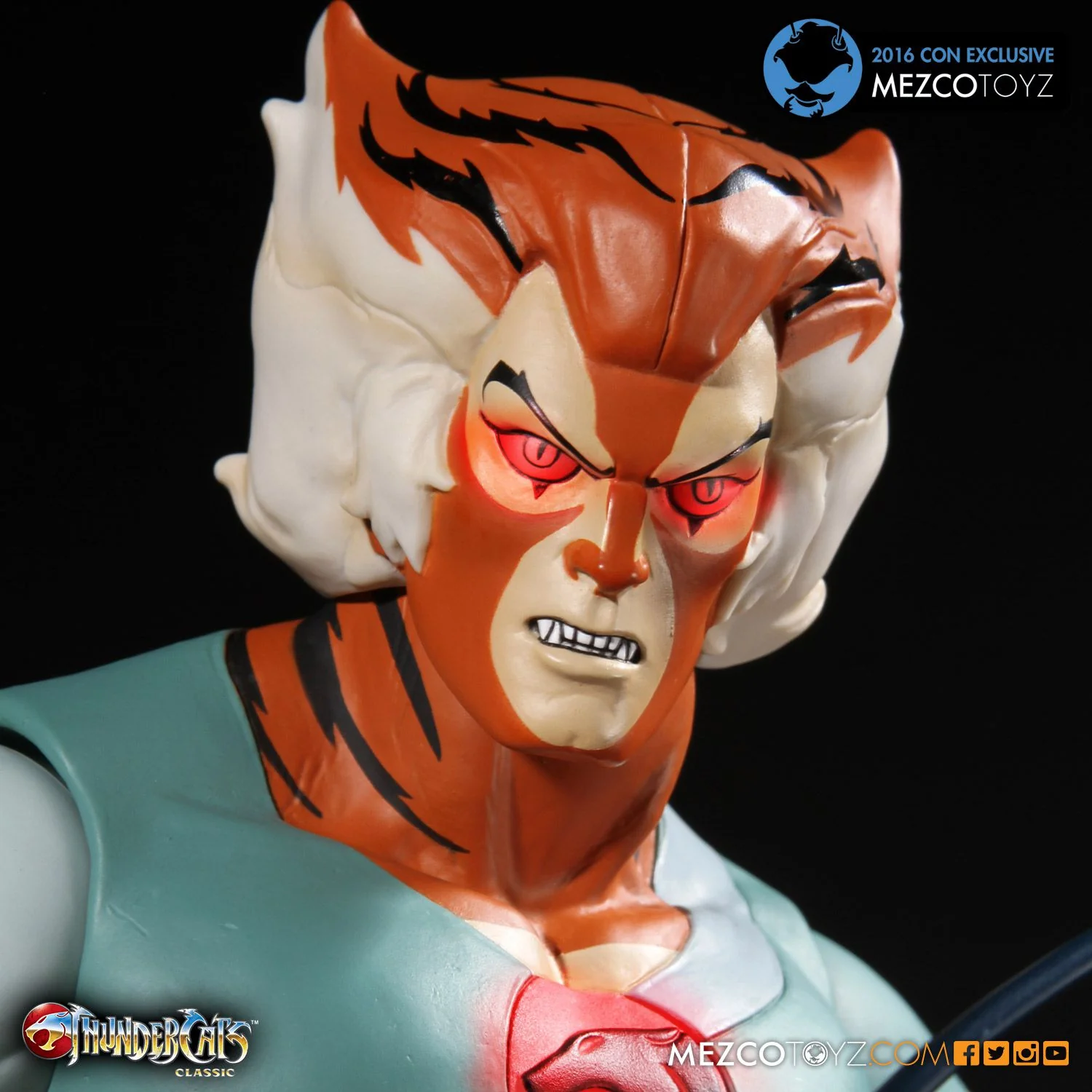 Mezco SDCC exclusive Phasing Tygra & Plush Snarf