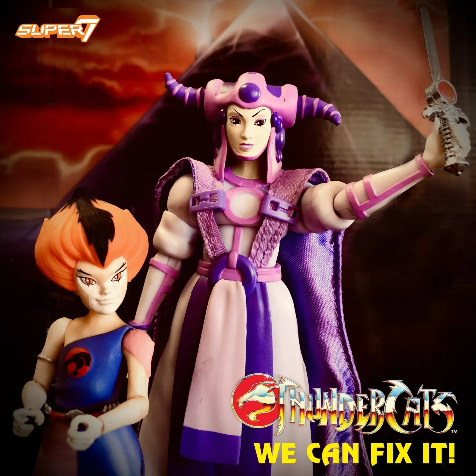 Jagara ThunderCats ULTIMATES! hands