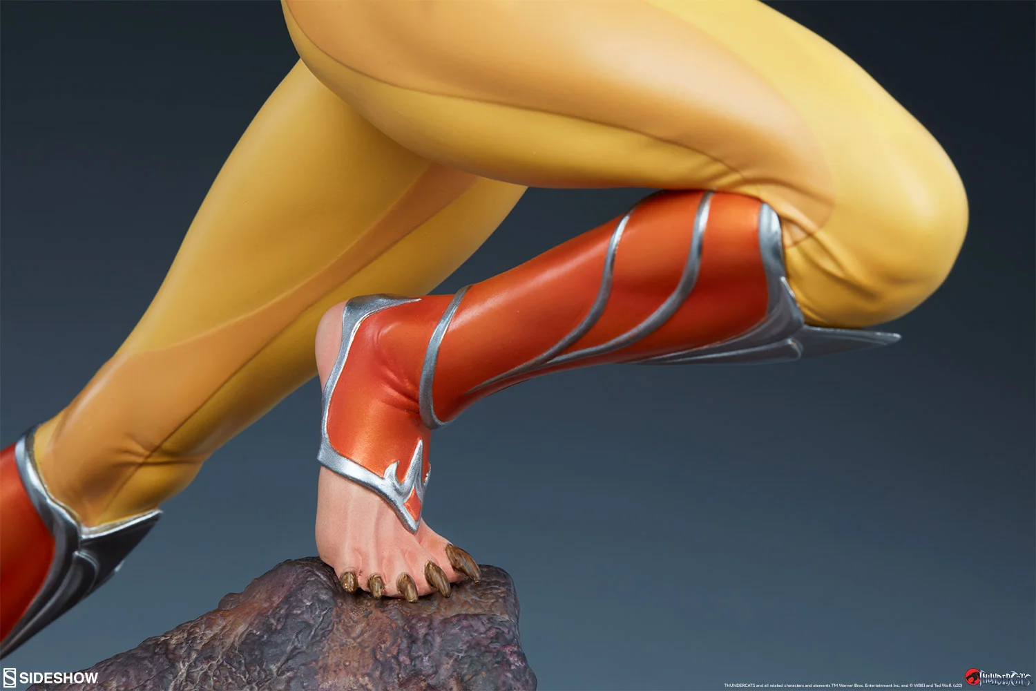Cheetara Statue